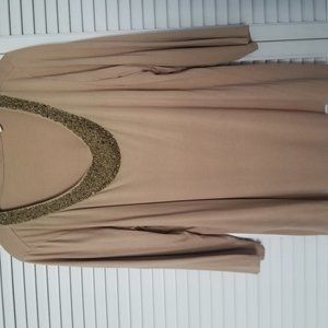 beige tunic with fancy beaded collar